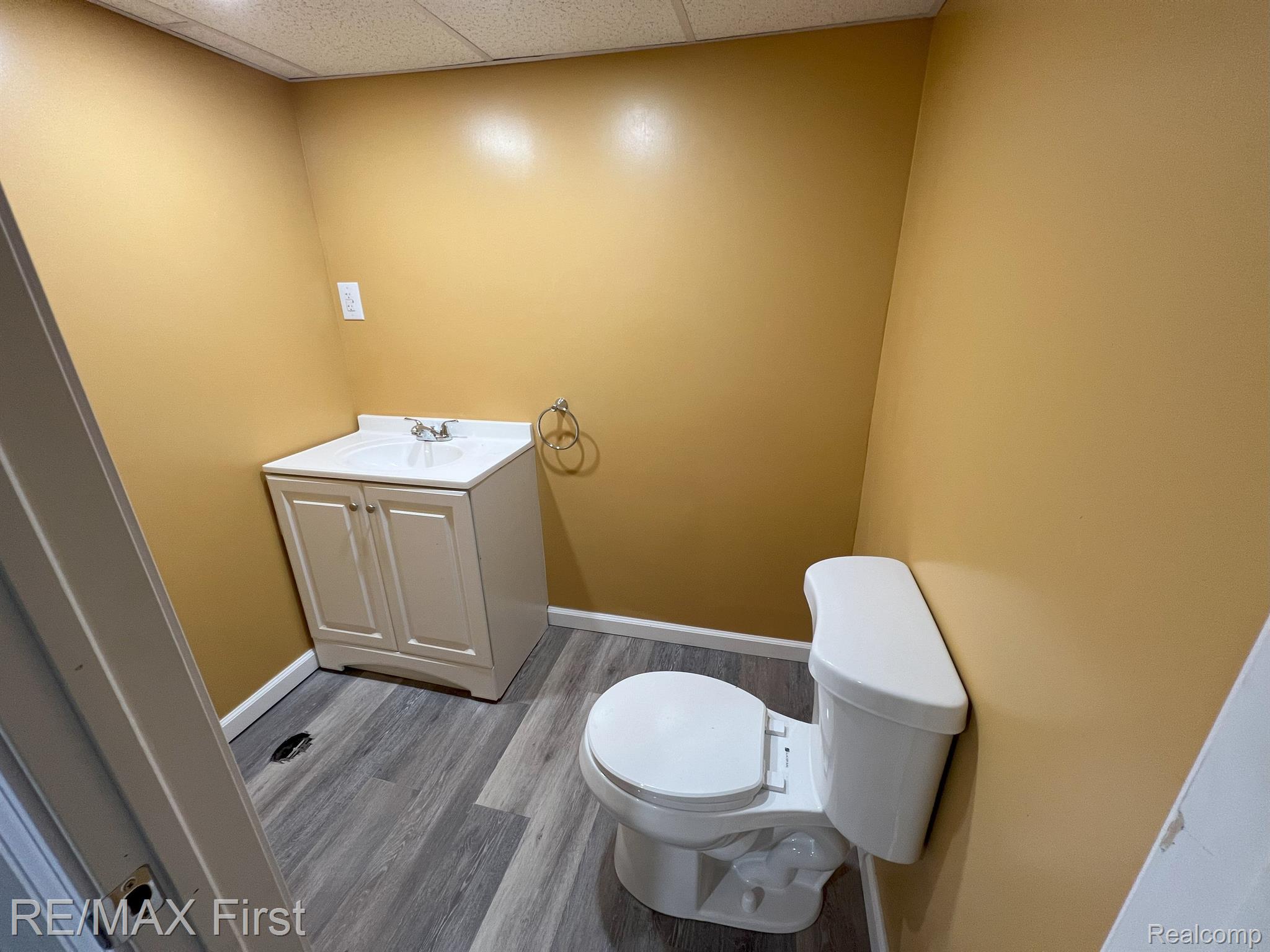 26070 Shell Court Warren, MI 48091 - Photo 16 of 20 Gallery Image 16