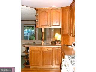 4208 Lawnside Road Philadelphia, PA 19154 - Photo 3 of 6 Gallery Image 3