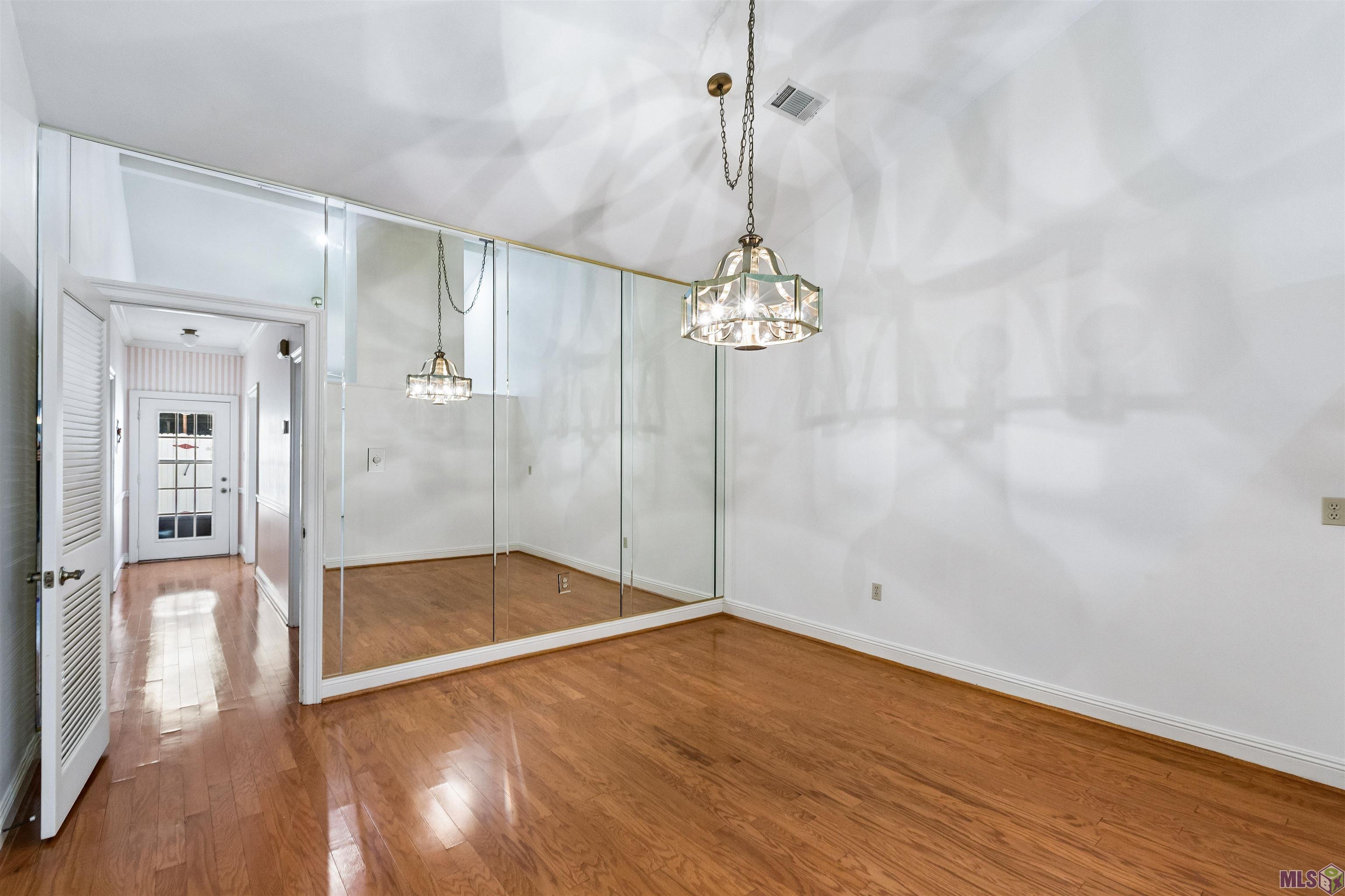 242 McGehee Drive Baton Rouge, LA 70815 - Photo 7 of 17