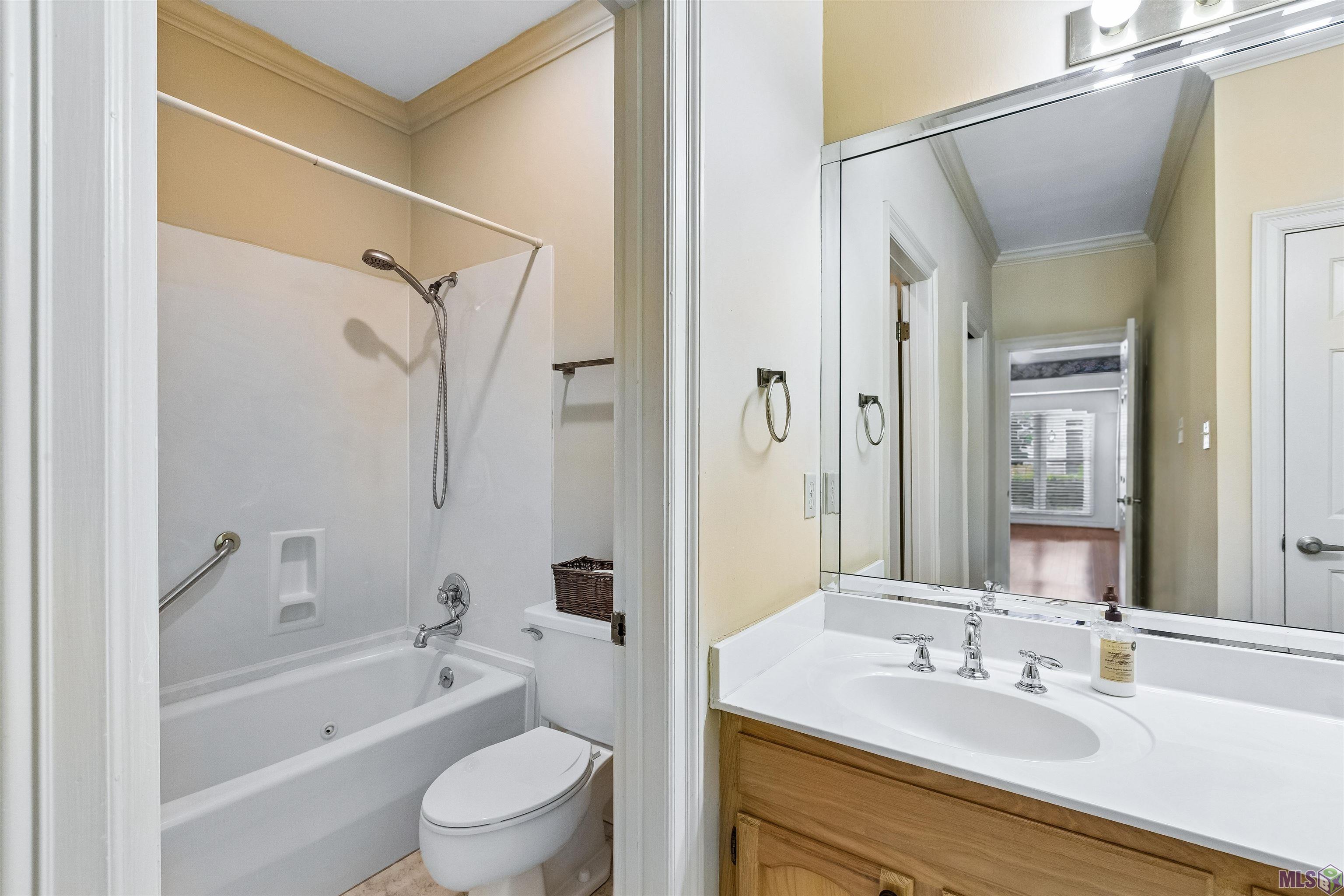 242 McGehee Drive Baton Rouge, LA 70815 - Photo 10 of 17