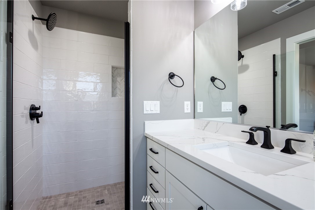 5586 South Church Road Ferndale, WA 98248 - Photo 14 of 26