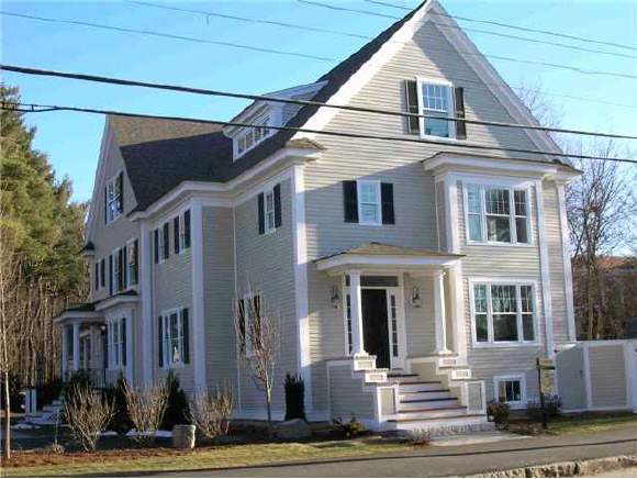 18-4 Linden Street, Unit 4 Exeter, NH 03833 - Photo 1 of 7 Gallery Image 1