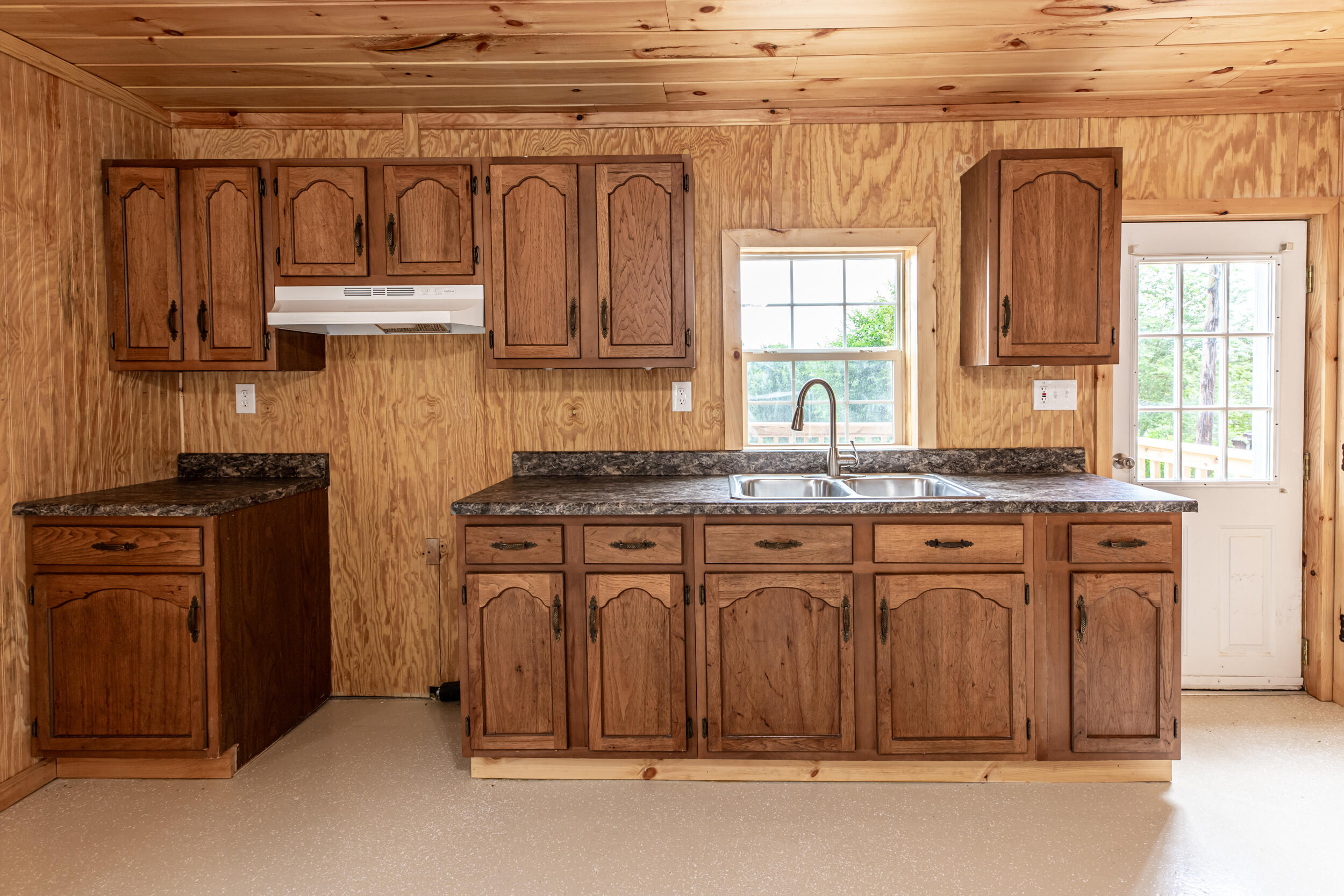 409 Island Ford Road Jacksboro, TN 37757 - Photo 12 of 18 409 Island Ford Rd-8