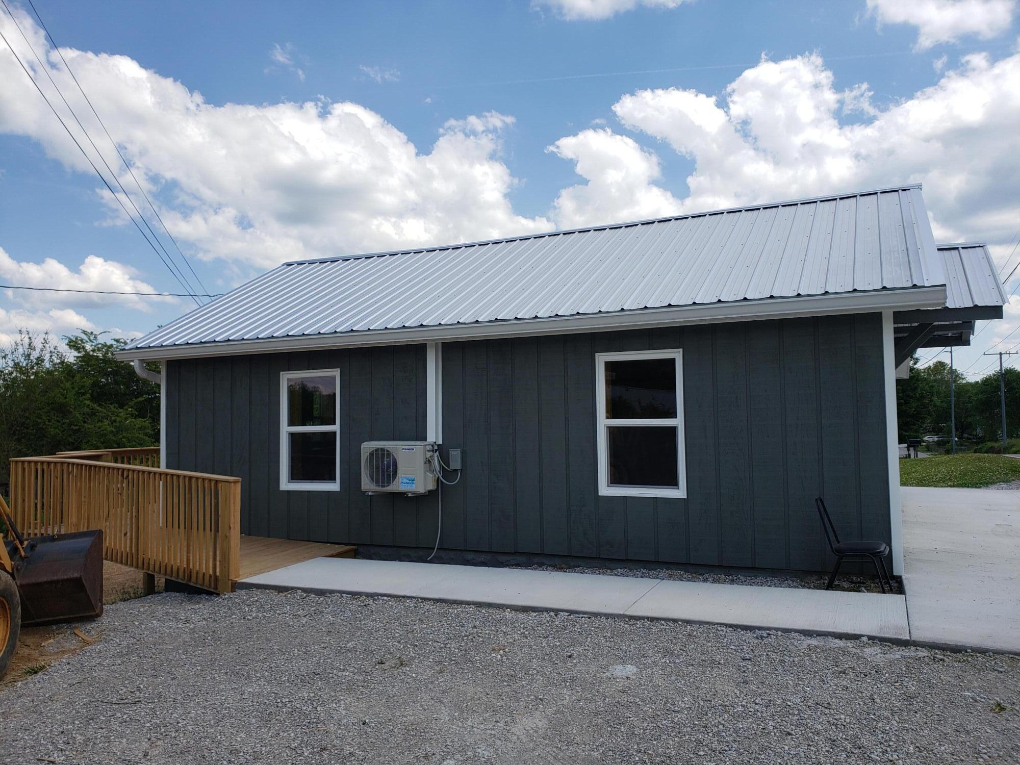 409 Island Ford Road Jacksboro, TN 37757 - Photo 7 of 18 20210520_151318