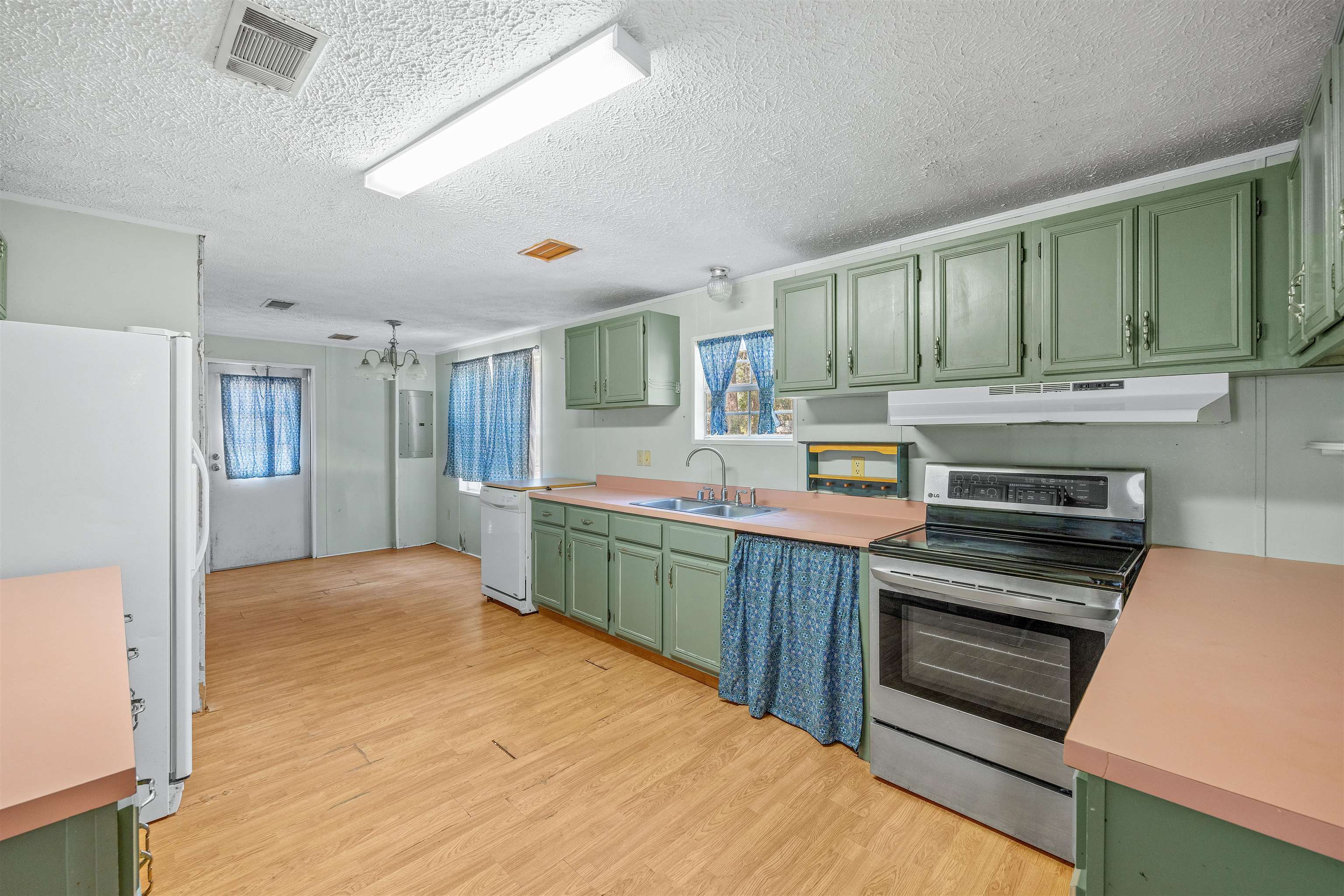 5930 Williams Road Tallahassee, FL 32311 - Photo 15 of 42 Gallery Image 15