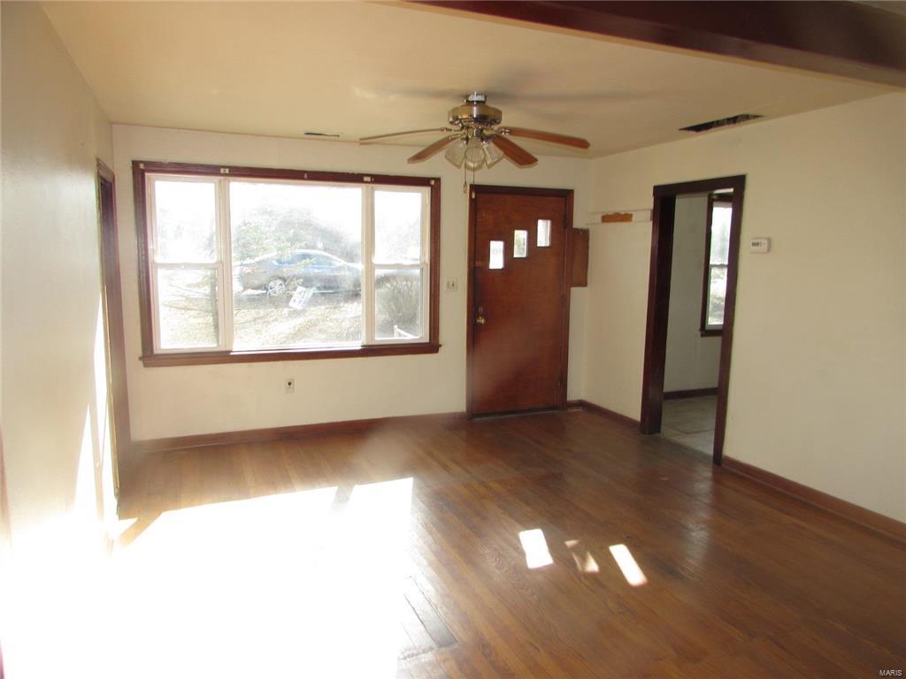 6521 Ll Road Red Bud, IL 62278 - Photo 3 of 9
