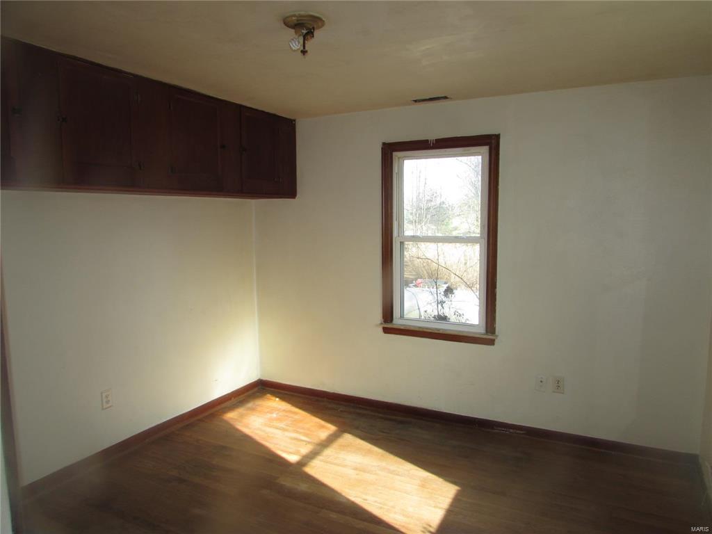 6521 Ll Road Red Bud, IL 62278 - Photo 7 of 9