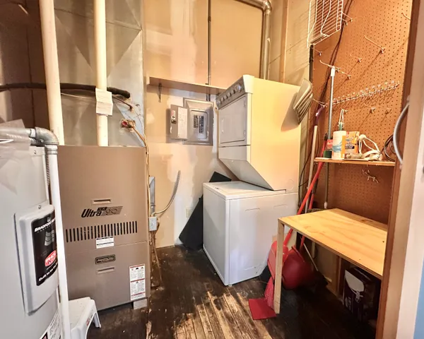 $1,995 | 108 West Wells Street, Unit 4D, Milwaukee, WI 53203