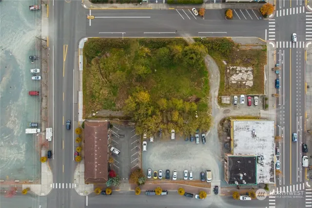 $3,150,000 | 911 Commercial Avenue, Anacortes, WA 98221