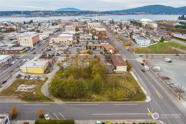 $3,150,000 | 911 Commercial Avenue, Anacortes, WA 98221