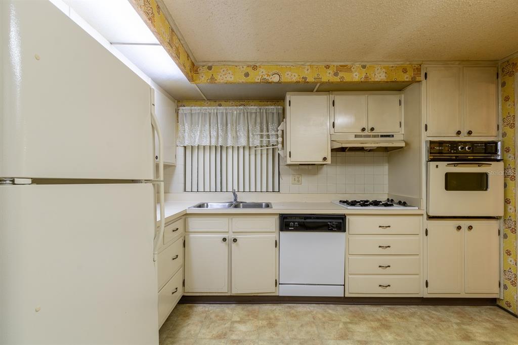 4155 Northwest 85th Place Gainesville, FL 32653 - Photo 14 of 30