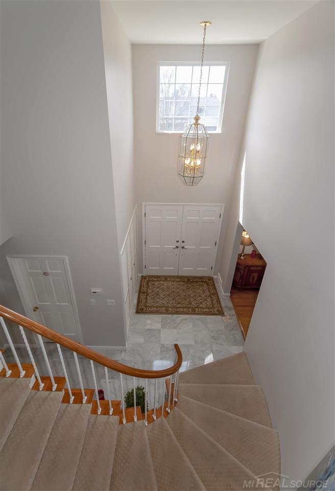 692 Canterbury Road Grosse Pointe Woods, MI 48236 - Photo 28 of 65