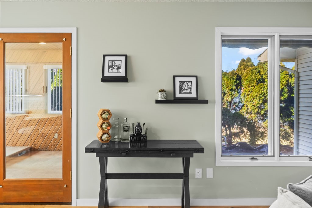 1433 Masters Lane Decatur, IL 62521 - Photo 16 of 41 Gallery Image 16