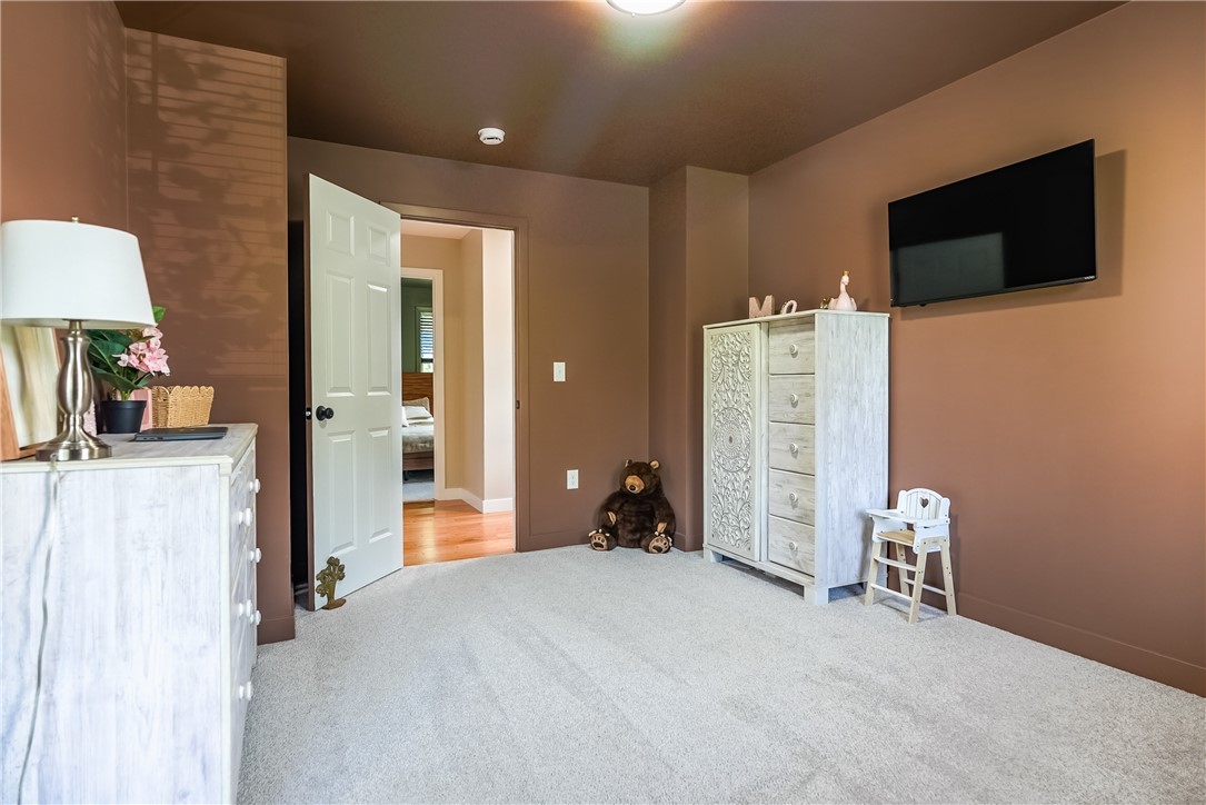2 Overhill Road Warren, RI 02885 - Photo 13 of 36 Gallery Image 13