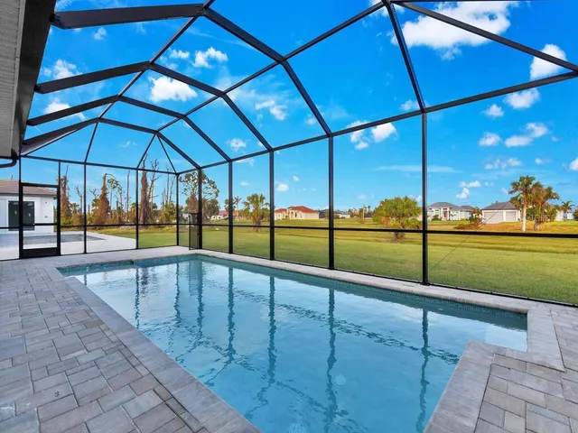 $574,900 | 209 Rotonda Boulevard South, Rotonda West, FL 33947