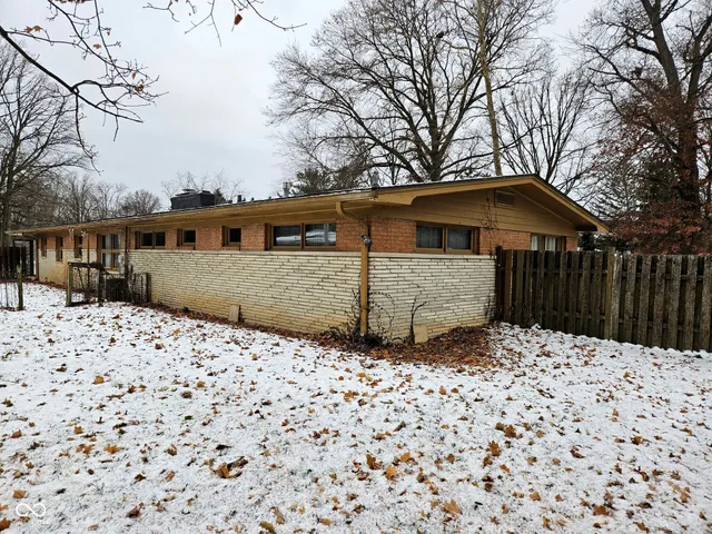 $275,000 | 5211 Kessler Blvd Drive North, Indianapolis, IN 46228