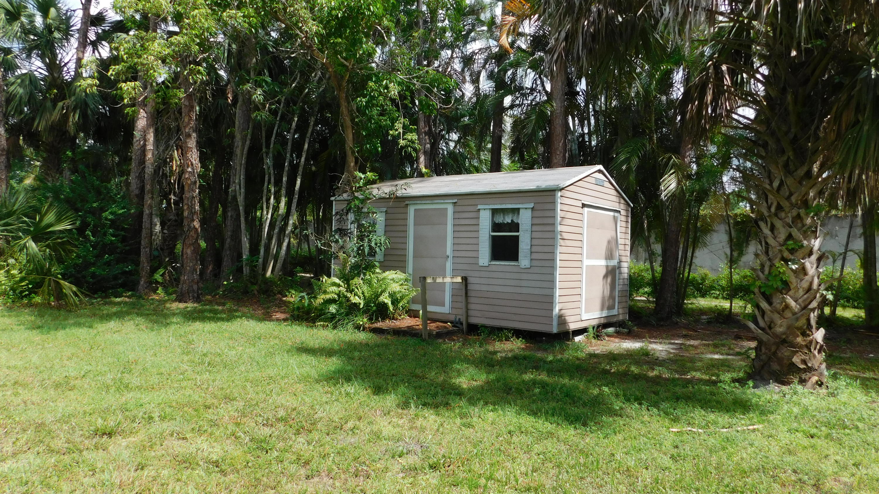 3330 C Road Loxahatchee Groves, FL 33470 - Photo 24 of 33 storage