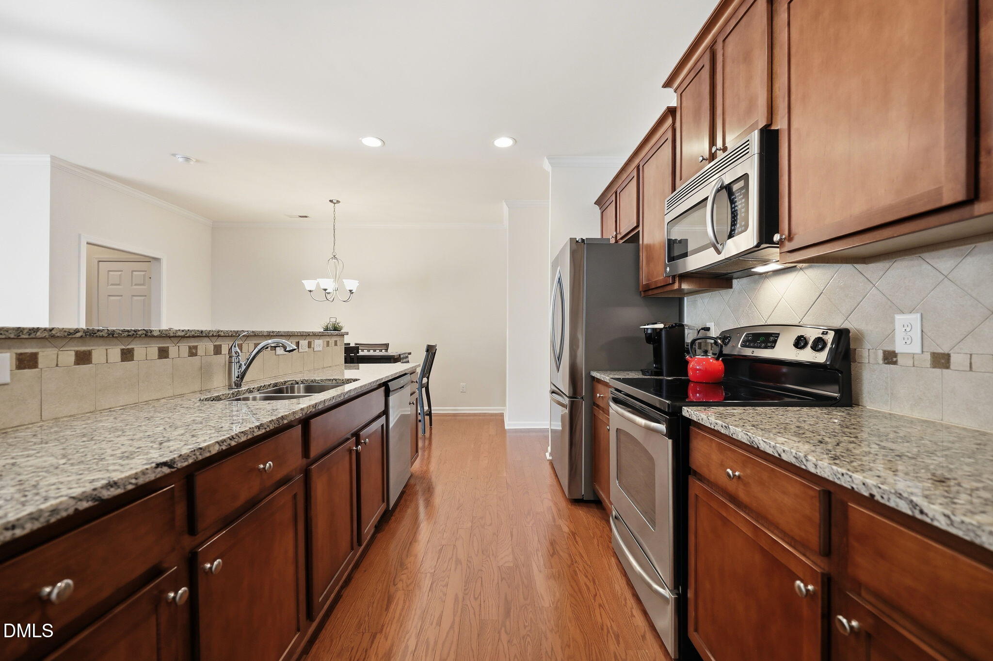 2627 Cloud Mist Circle Raleigh, NC 27614 - Photo 11 of 38