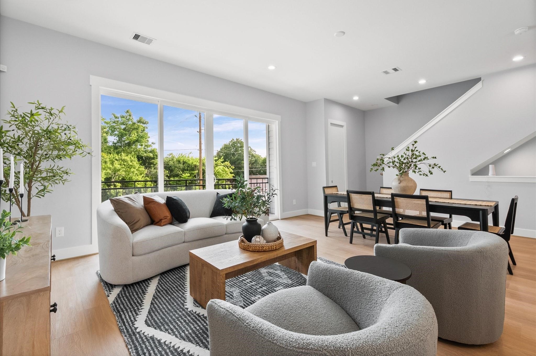 3605 Mt Pleasant Street Houston, TX 77021 - Photo 3 of 27