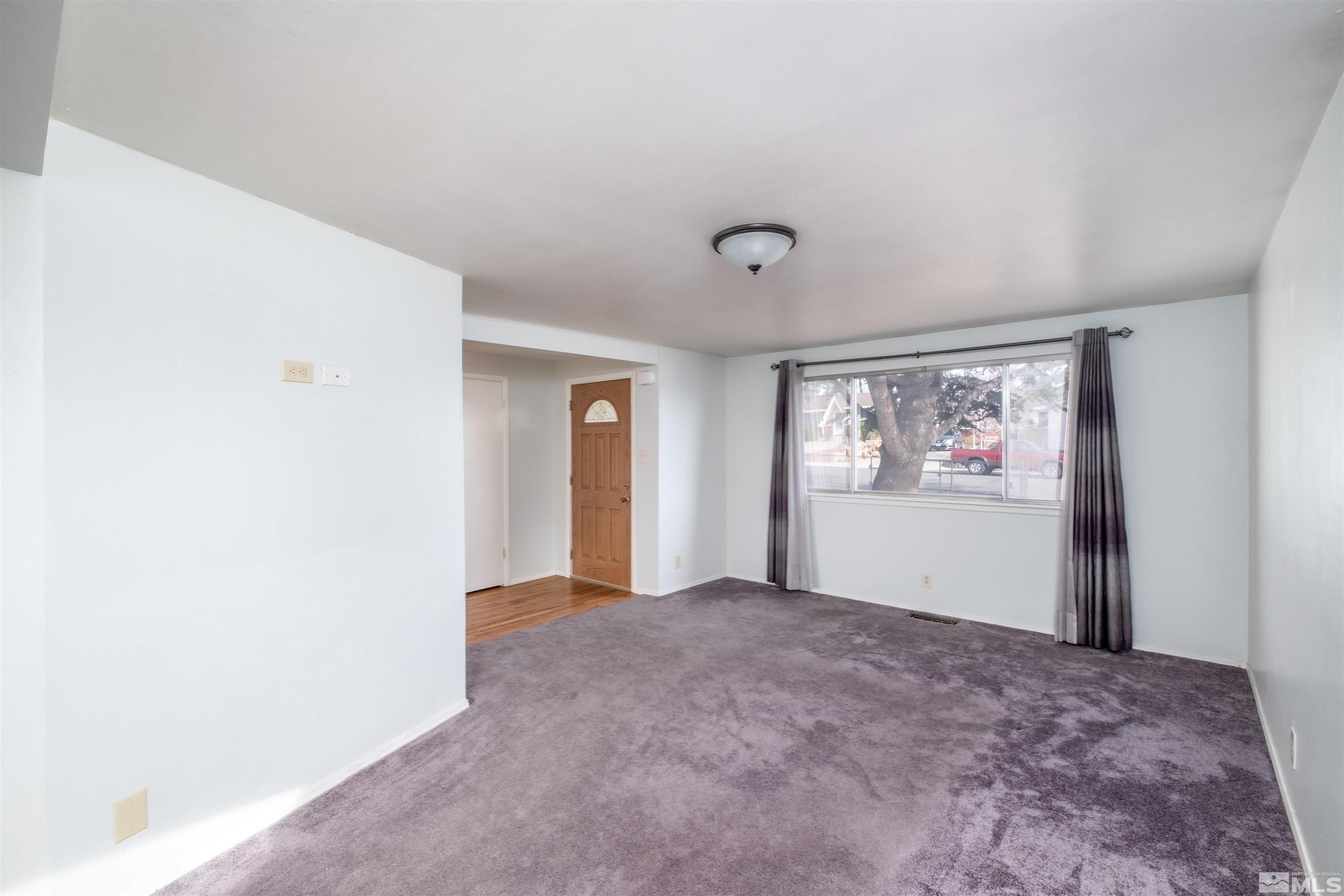 1800 West 6th Street Reno, NV 89503 - Photo 22 of 23 a view of a big room with closet and windows