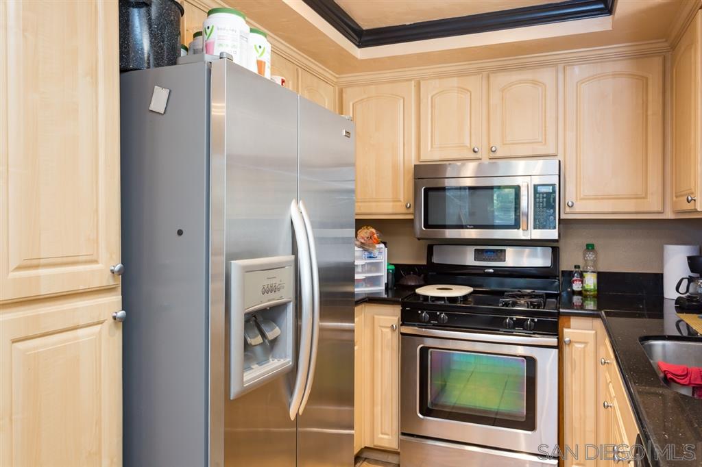 783 Brookstone Road, Unit 200 Chula Vista, CA 91913 - Photo 8 of 25 Gallery Image 8
