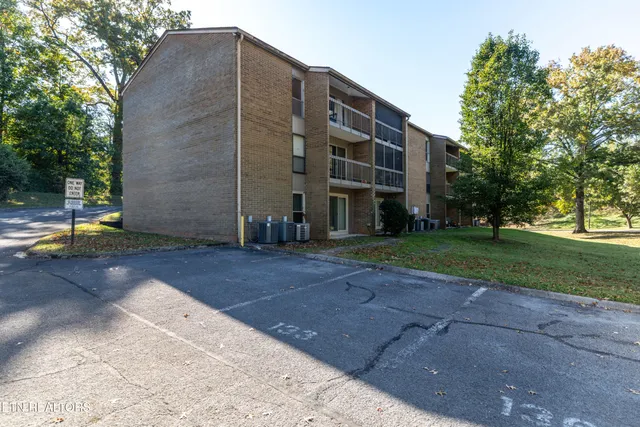 $1,750 | Undisclosed Address, Knoxville, TN 37923