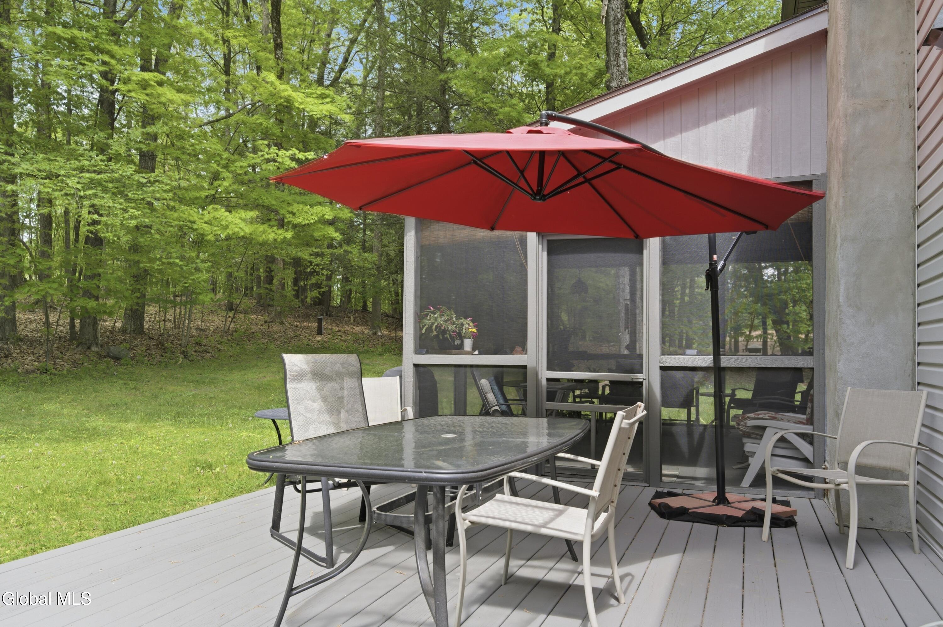 73 Silver Bridge Road Schodack, NY 12123 - Photo 40 of 43 41-034_JKT_0128