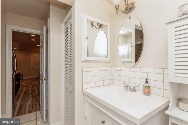 $2,295 | 304 Q Street Northwest, Unit 1, Washington, DC 20001