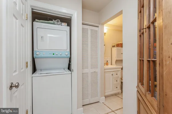 $2,295 | 304 Q Street Northwest, Unit 1, Washington, DC 20001