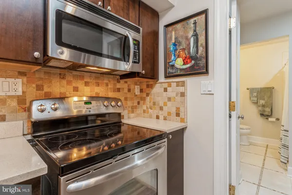 $2,295 | 304 Q Street Northwest, Unit 1, Washington, DC 20001