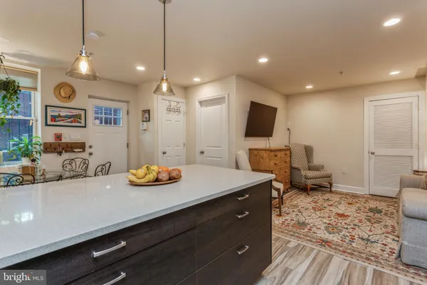 $2,295 | 304 Q Street Northwest, Unit 1, Washington, DC 20001