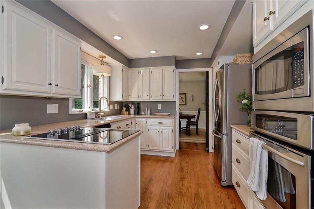175 Boxfield Road Upper St. Clair, PA 15241 - Photo 9 of 24 Gallery Image 9