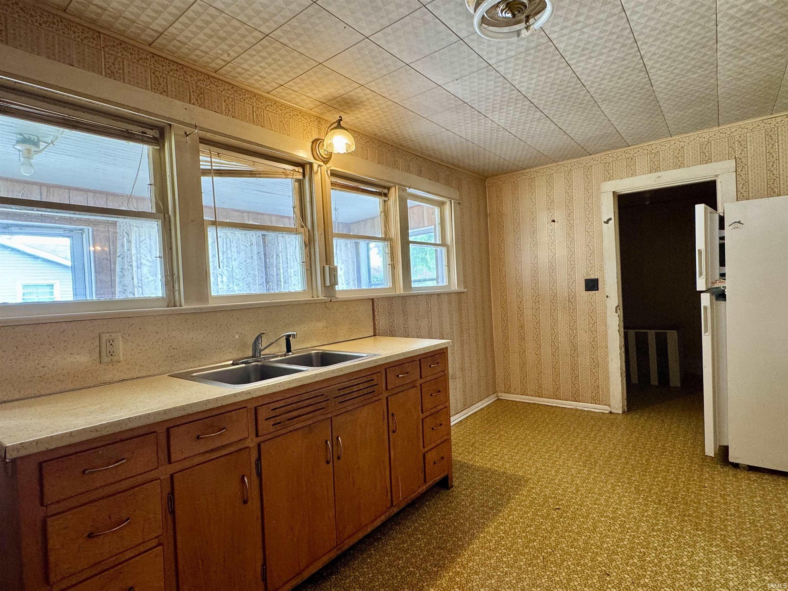 112 South Maple Street North Manchester, IN 46962 - Photo 10 of 21