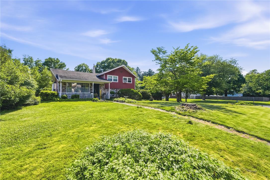 36 Schoolhouse Road Chalfont, PA 18914 - Photo 3 of 34