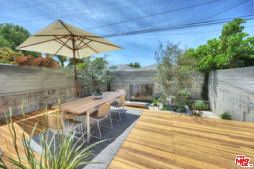4039 Alla Road Los Angeles, CA 90066 - Photo 18 of 25 Gallery Image 18