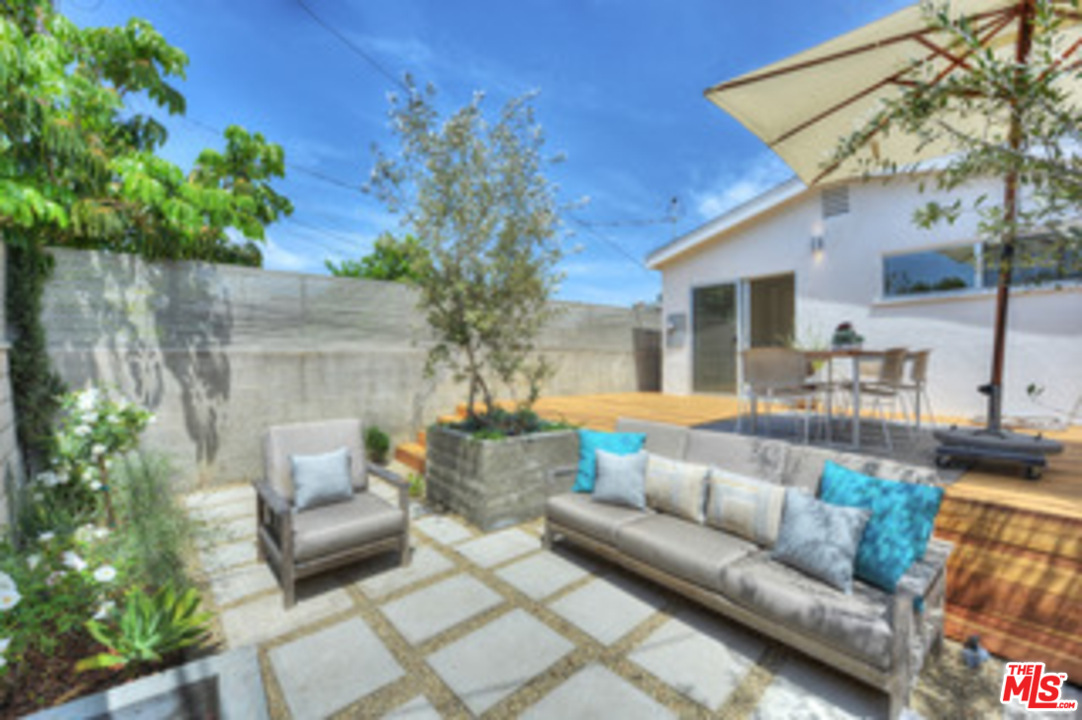 4039 Alla Road Los Angeles, CA 90066 - Photo 21 of 25 Gallery Image 21