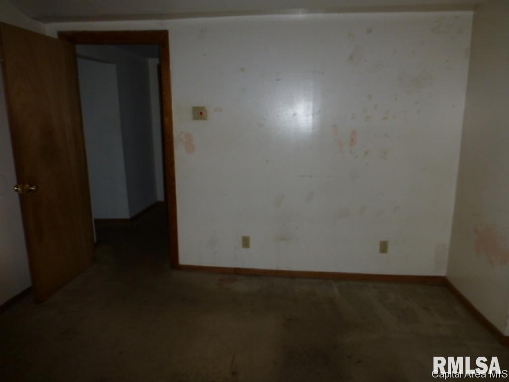2034 Clay Street Springfield, IL 62703 - Photo 8 of 11