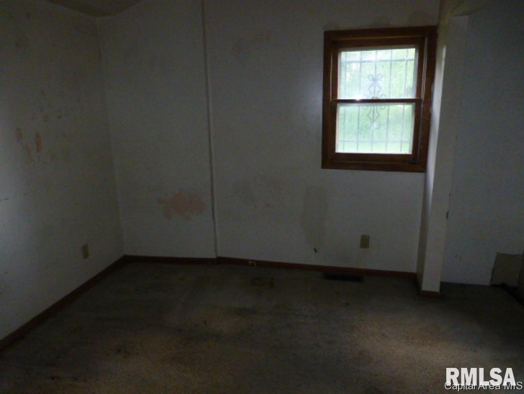 2034 Clay Street Springfield, IL 62703 - Photo 9 of 11