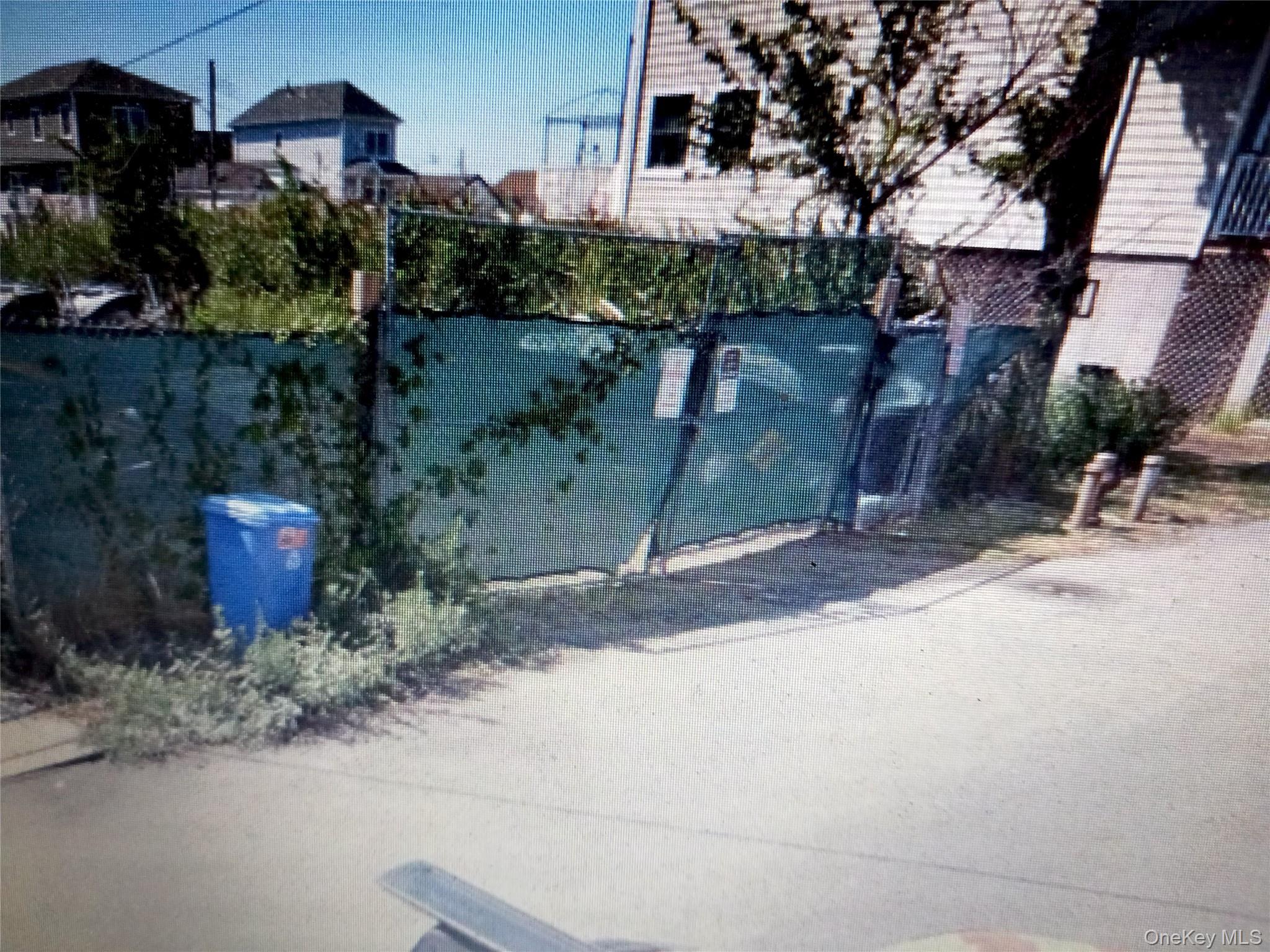14240 Queens Block Queens, CT 11414 - Photo 1 of 4