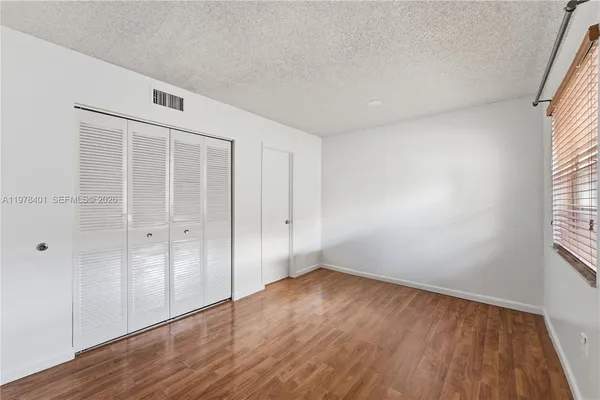 $2,100 | 6921 Southwest 129th Avenue, Unit 5, Miami, FL 33183