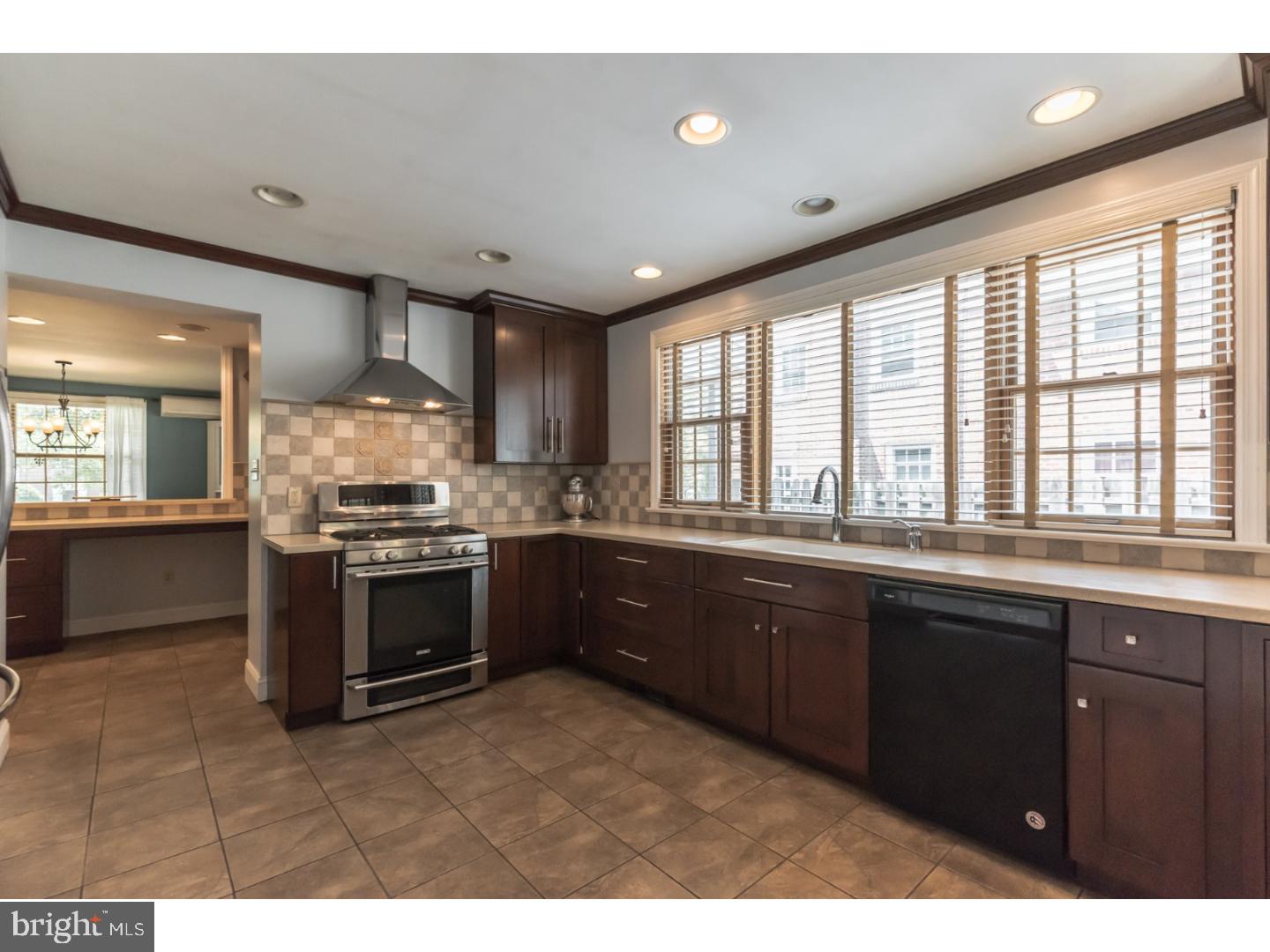 241 Sunnybrook Road Springfield, PA 19064 - Photo 15 of 25 Kitchen