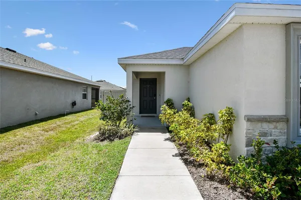 $309,900 | 105 Blue Alice Spring Court, Ruskin, FL 33570