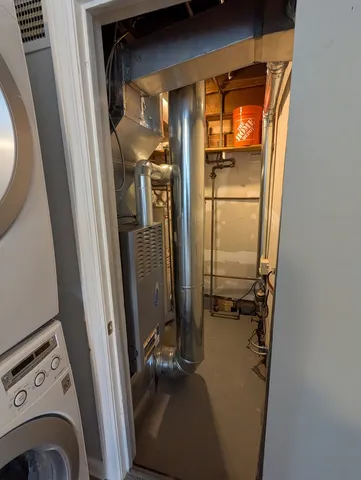 $1,850 | 317 East Park Avenue, Unit A, Libertyville, IL 60048