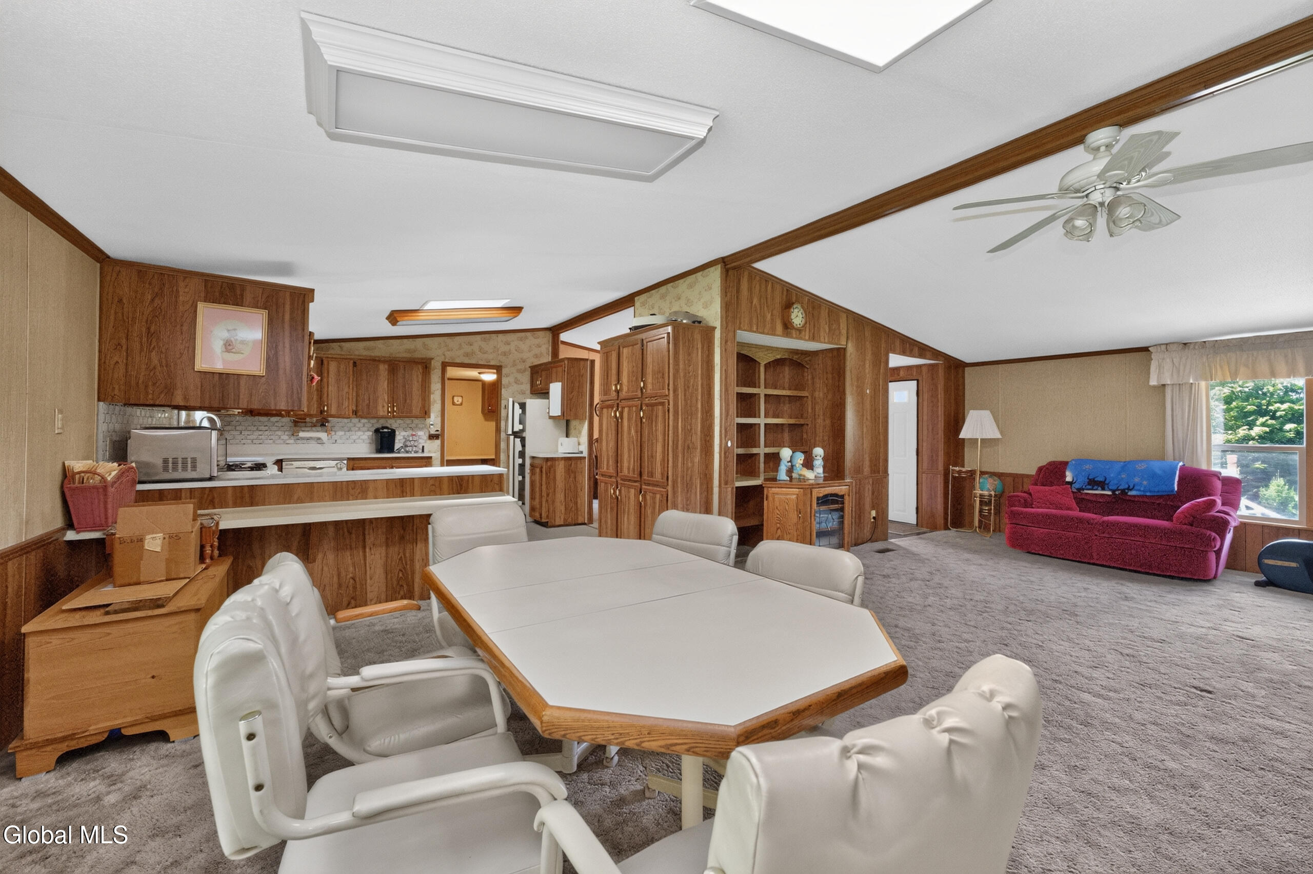 94 Cushman Road Pittstown, NY 12121 - Photo 16 of 50 1 Greatroom 8