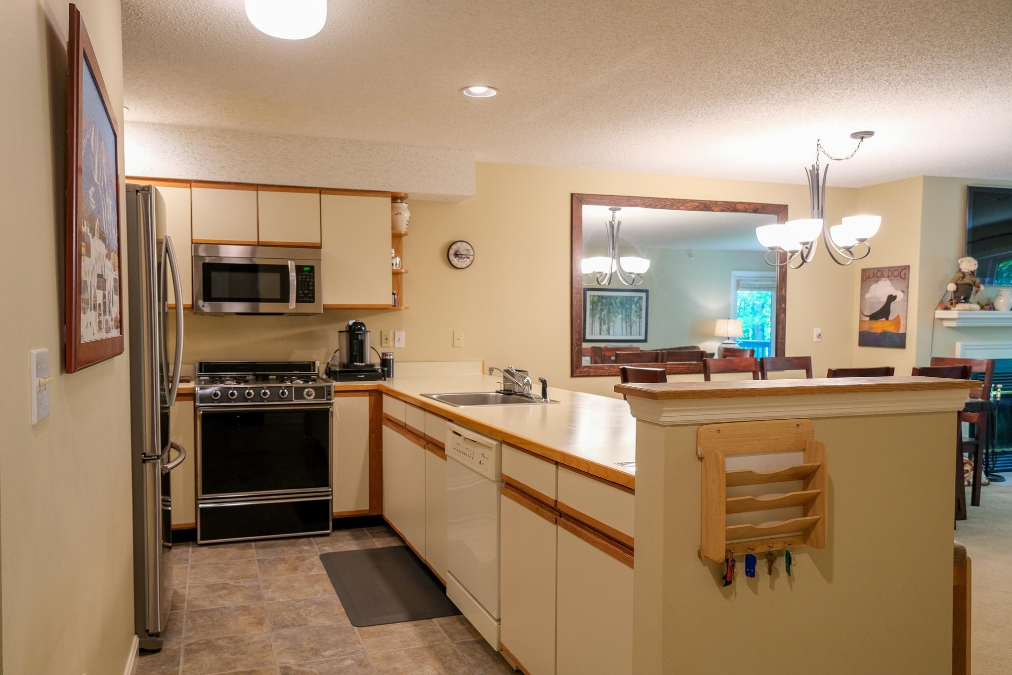 46 Fowler Road, Unit O205 Ludlow, VT 05149 - Photo 6 of 44