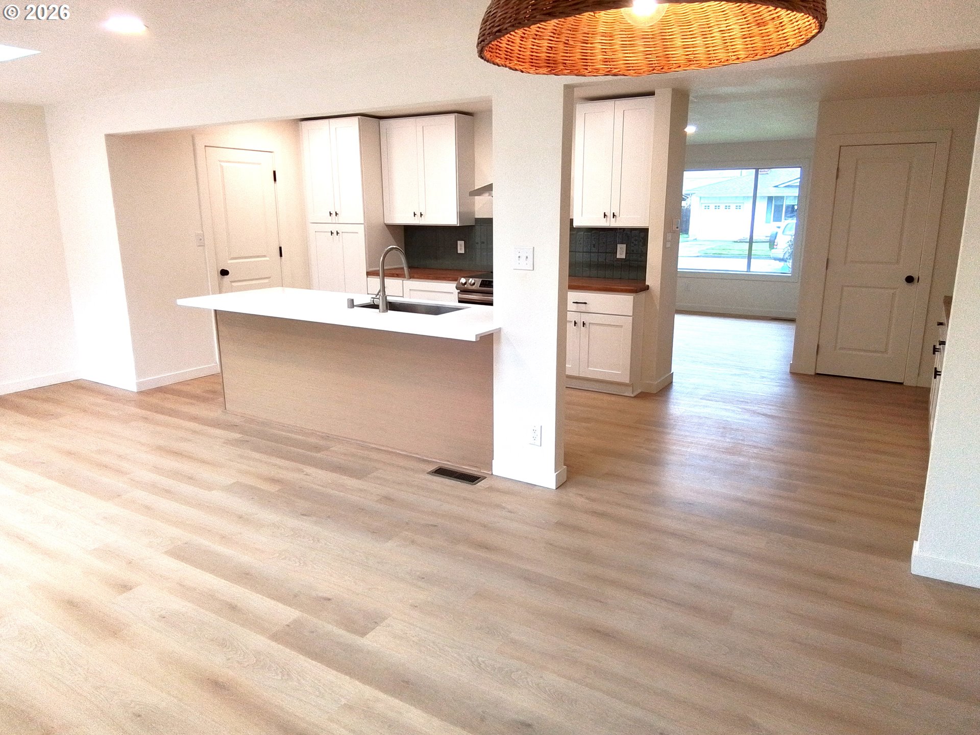 3139 Michigan Street Longview, WA 98632 - Photo 7 of 29 Kitchen