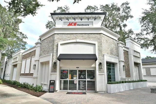 $895,000 | 299 West 4th Avenue, Windermere, FL 34786