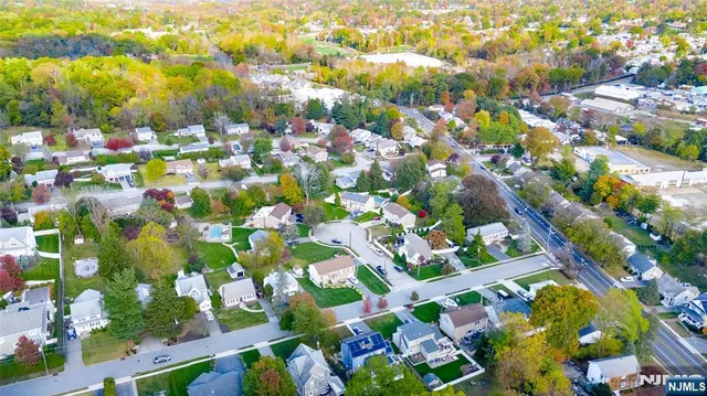 $1,100,000 | 3 Old Farm Road, Verona, NJ 07044