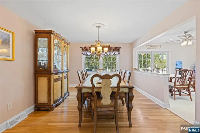 $1,100,000 | 3 Old Farm Road, Verona, NJ 07044