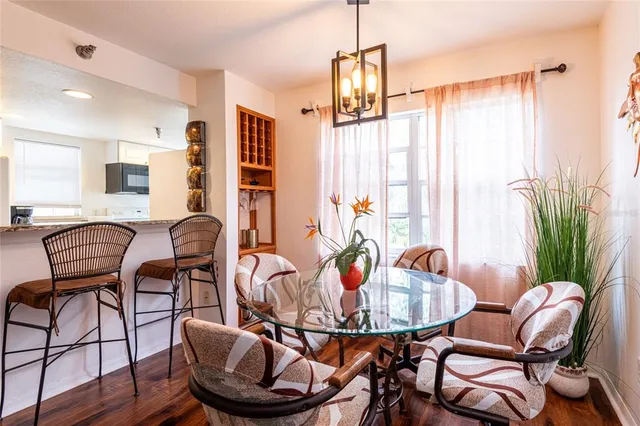 $275,000 | 21107 Fountain View Lane, Unit 5201, Lutz, FL 33558